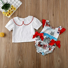 Cargar imagen en el visor de la galería, Body detalles de navidad y moño, remera blanca
