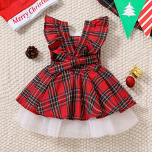 Cargar imagen en el visor de la galería, Vestido cuadrille rojo con detalles de tul blanco y vincha
