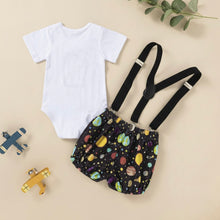 Carregar imagem no visualizador da galeria, Body blanco con short negro de universo y tirante
