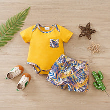 Cargar imagen en el visor de la galería, Body amarillo y short con estampas de hojas
