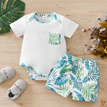 Cargar imagen en el visor de la galería, Body blanco con short de palmeras
