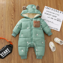Carregar imagem no visualizador da galeria, Body enterizo polar con bordado de focas y capucha con orejas
