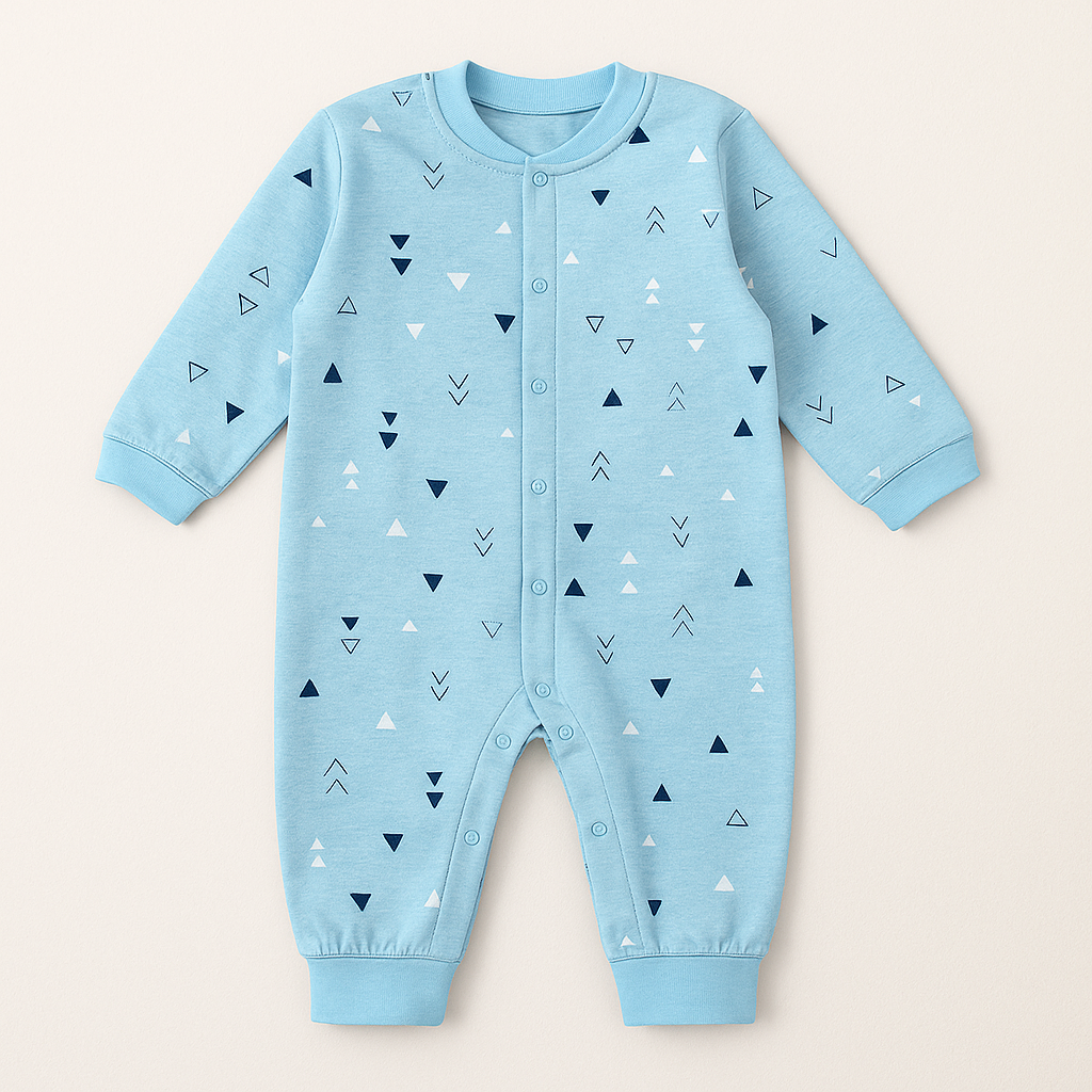 Body enterizo celeste con forro polar y estampas