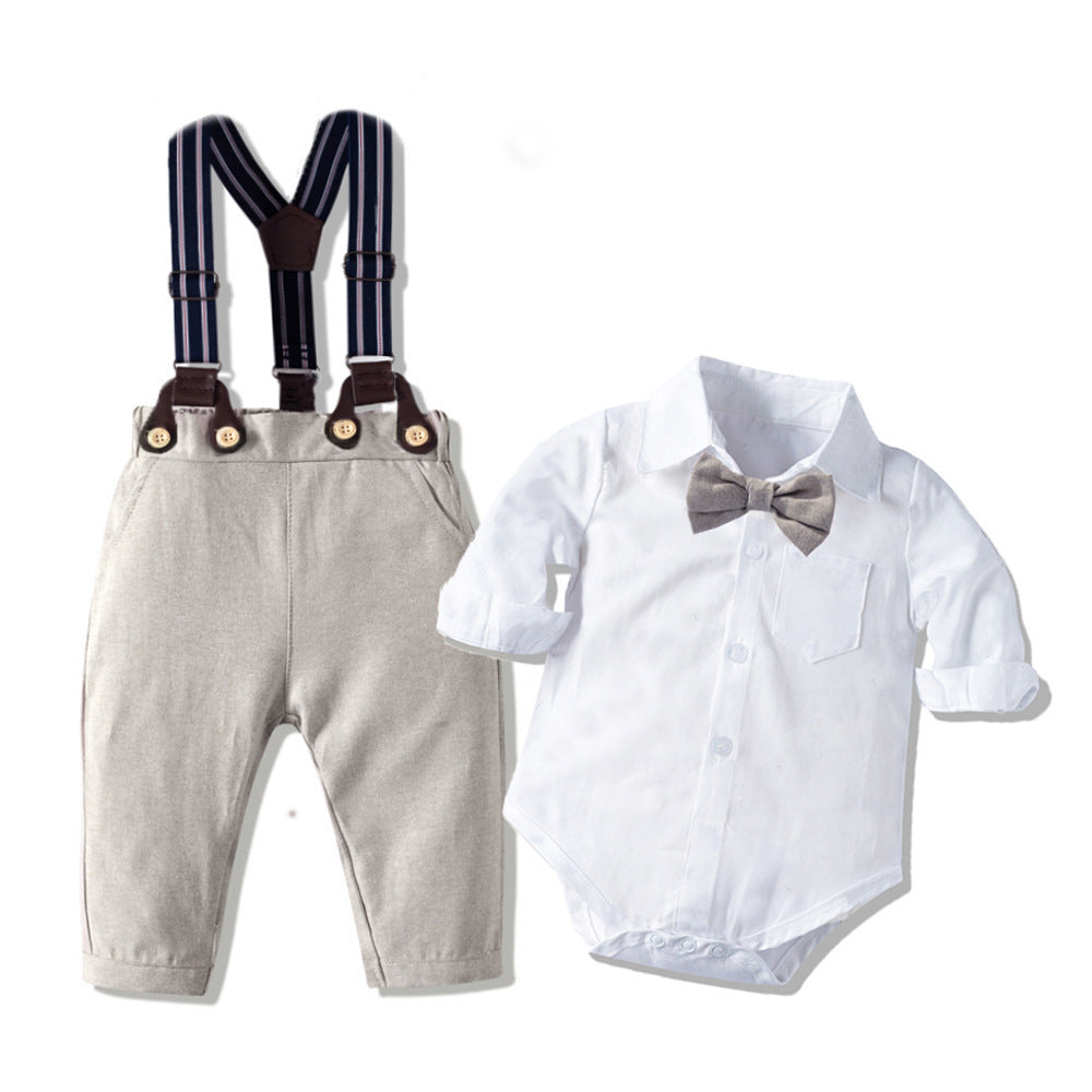 Body camisa blanca con moño y pantalón con tirante