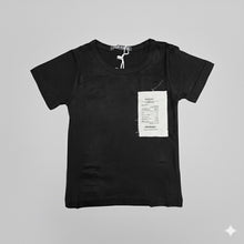 Cargar imagen en el visor de la galería, Remera lisa rasgado con bordado
