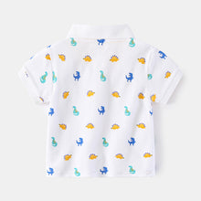 Cargar imagen en el visor de la galería, Remera con estampas de dino estilo polo
