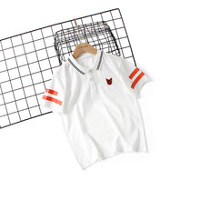 Carregar imagem no visualizador da galeria, Remera liso tipo polo con cuello y detalles en la manga
