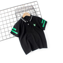 Carregar imagem no visualizador da galeria, Remera liso tipo polo con cuello y detalles en la manga
