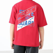 Cargar imagen en el visor de la galería, Remera liso con letras grande en la espalda

