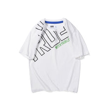 Carregar imagem no visualizador da galeria, Remera liso con detalles en letras
