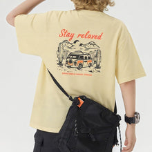 Cargar imagen en el visor de la galería, Remera liso con diseños de auto en la espalda
