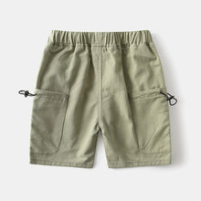 Cargar imagen en el visor de la galería, Short tipo bermuda con bolsillos
