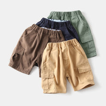 Cargar imagen en el visor de la galería, Short liso tipo bermuda con bolsillos
