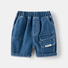 Cargar imagen en el visor de la galería, Short jeans tipo bermuda con bolsillo
