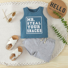 Carregar imagem no visualizador da galeria, Camisilla azul con letras  y short gris
