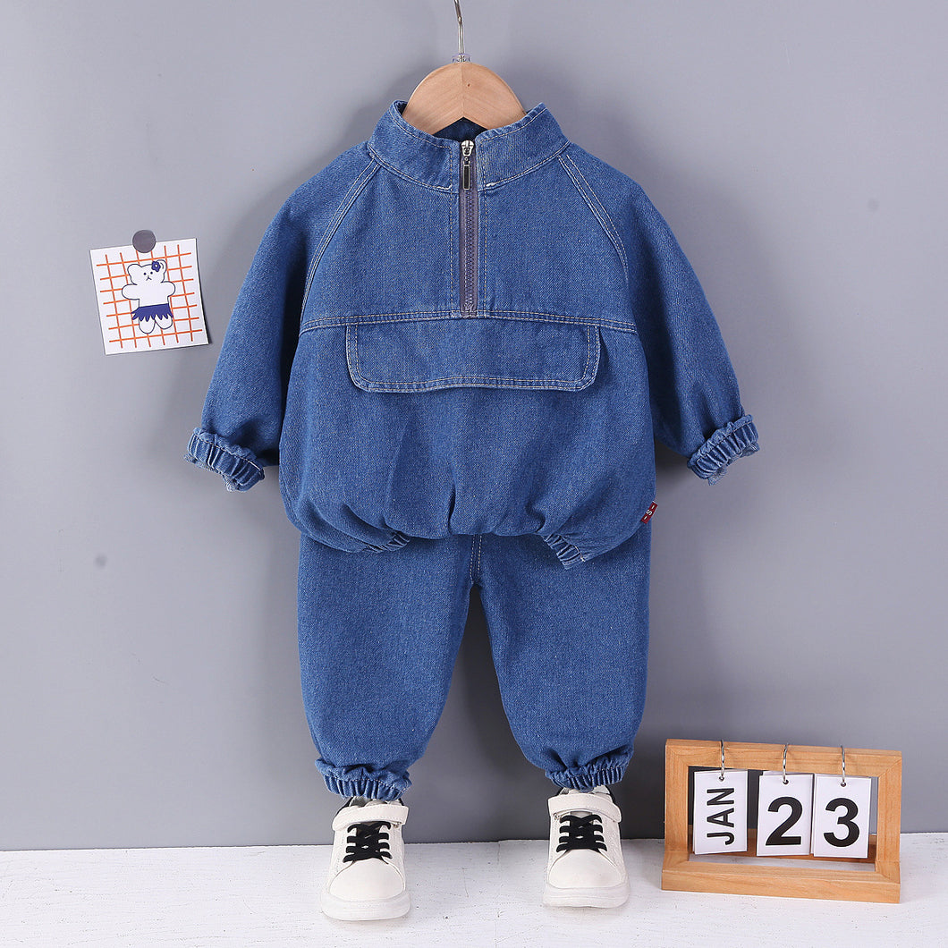 Abrigo con bolsillo y pantalón jeans