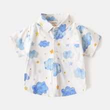 Cargar imagen en el visor de la galería, Camisa blanco con estampas de nubes y estrellas
