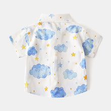 Cargar imagen en el visor de la galería, Camisa blanco con estampas de nubes y estrellas

