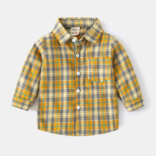 Cargar imagen en el visor de la galería, Camisa con bolsillo a cuadros
