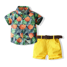 Carregar imagem no visualizador da galeria, Camisa de piñas y short amarillo con cinto

