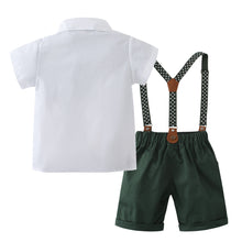 Carregar imagem no visualizador da galeria, Camisa blanca con moño, short con tirante de estrellas

