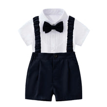 Carregar imagem no visualizador da galeria, Camisa blanca con moño y short con tirante
