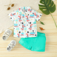 Carregar imagem no visualizador da galeria, Camisa blanca con estampas de dino y short verde agua
