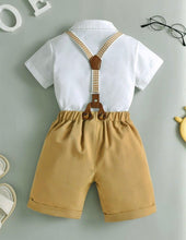 Carregar imagem no visualizador da galeria, Camisa blanco con short beige, tirante cuadrille y moño
