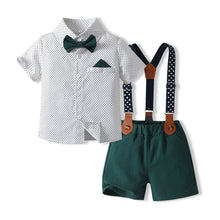 Carregar imagem no visualizador da galeria, Camisa blanco con motas negro, short y moño verde, tirante de estrellas
