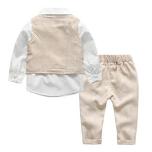 Carregar imagem no visualizador da galeria, Camisa blanca con moño y chaleco con pantalón crema a cuadros
