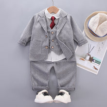 Cargar imagen en el visor de la galería, Camisa a rayas con corbata, saco con chaleco y pantalón
