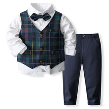 Carregar imagem no visualizador da galeria, Camisa blanca con moño, chaleco verde a cuadros y pantalón azul marino
