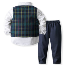 Carregar imagem no visualizador da galeria, Camisa blanca con moño, chaleco verde a cuadros y pantalón azul marino
