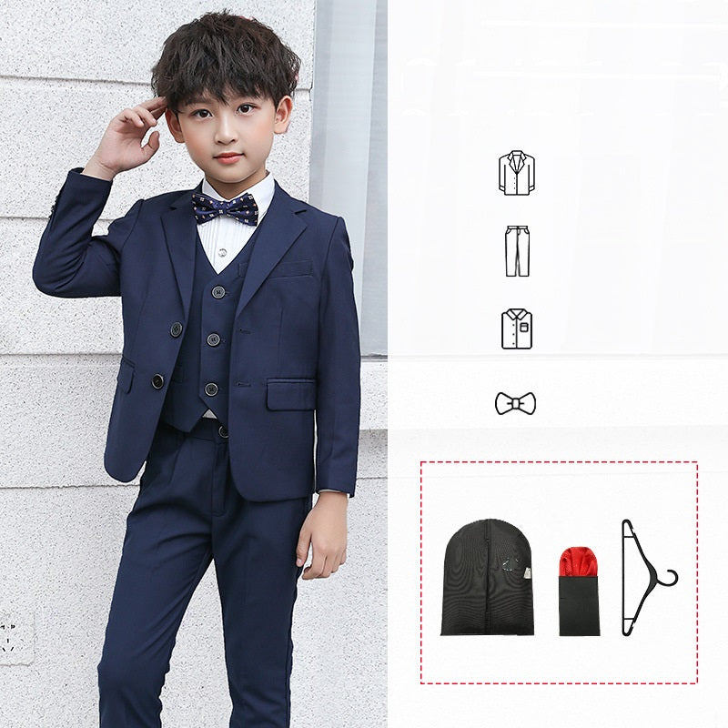 Camisa blanca, blazer, moño y pantalón (Incluye porta traje, pañuelo de bolsillo y percha)