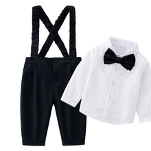 Carregar imagem no visualizador da galeria, Camisa blanca con moño y pantalón con tirante
