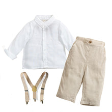 Carregar imagem no visualizador da galeria, Camisa blanca con tirantes, blazer y pantalón crema
