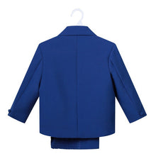 Carregar imagem no visualizador da galeria, Camisa blanca con moño, chaleco, blazer y pantalón

