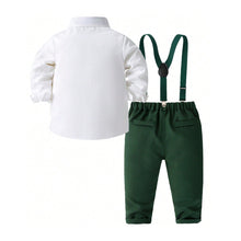 Carregar imagem no visualizador da galeria, Camisa blanca con moño y pantalón con tirante verde oscuro
