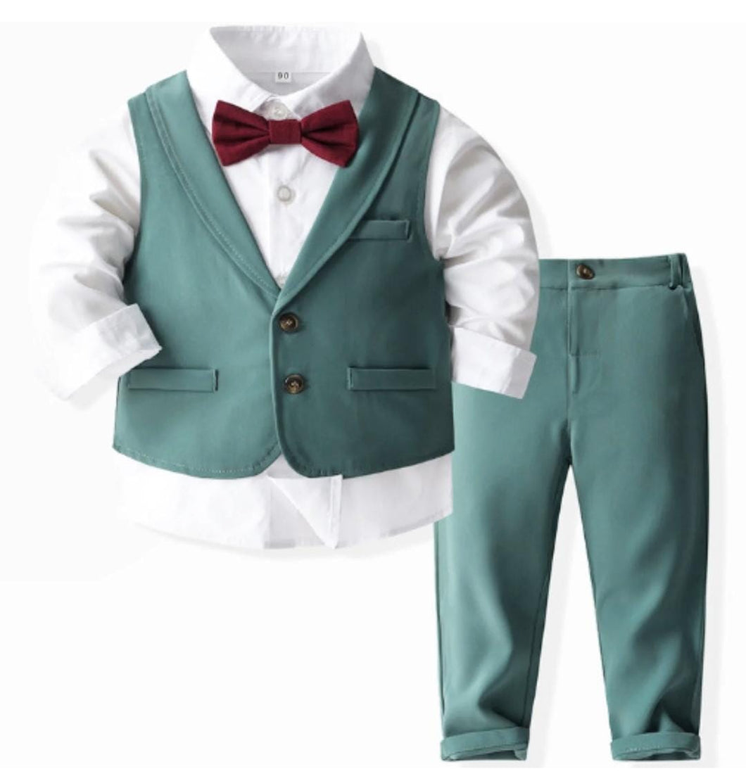 Camisa blanca con moño bordo, chaleco y pantalón