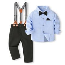 Carregar imagem no visualizador da galeria, Camisa celeste con moño y pantalón negro con tirante
