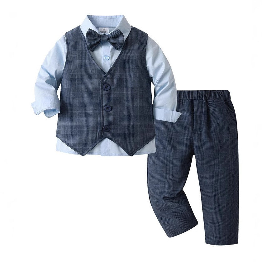 Camisa celeste con moño, chaleco y pantalón azul marino cuadrille