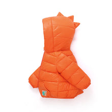 Cargar imagen en el visor de la galería, Campera de pluma estilo dino con capucha
