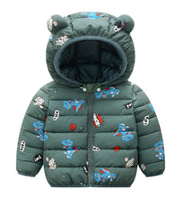 Carregar imagem no visualizador da galeria, Campera de pluma con estampa de dino  y capucha con orejas
