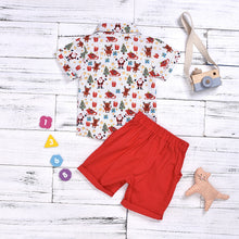Cargar imagen en el visor de la galería, Camisa blanca a rayas con estampas navideñas y short con moño rojo
