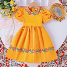 Carregar imagem no visualizador da galeria, Vestido naranja con bordados de flores y mangas abullonadas
