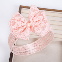 Carregar imagem no visualizador da galeria, Vincha con moño de encajes
