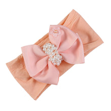 Carregar imagem no visualizador da galeria, Vincha con moño y perlas
