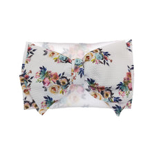 Carregar imagem no visualizador da galeria, Vincha con moño estampado
