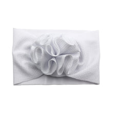 Carregar imagem no visualizador da galeria, Vincha ancha con detalles
