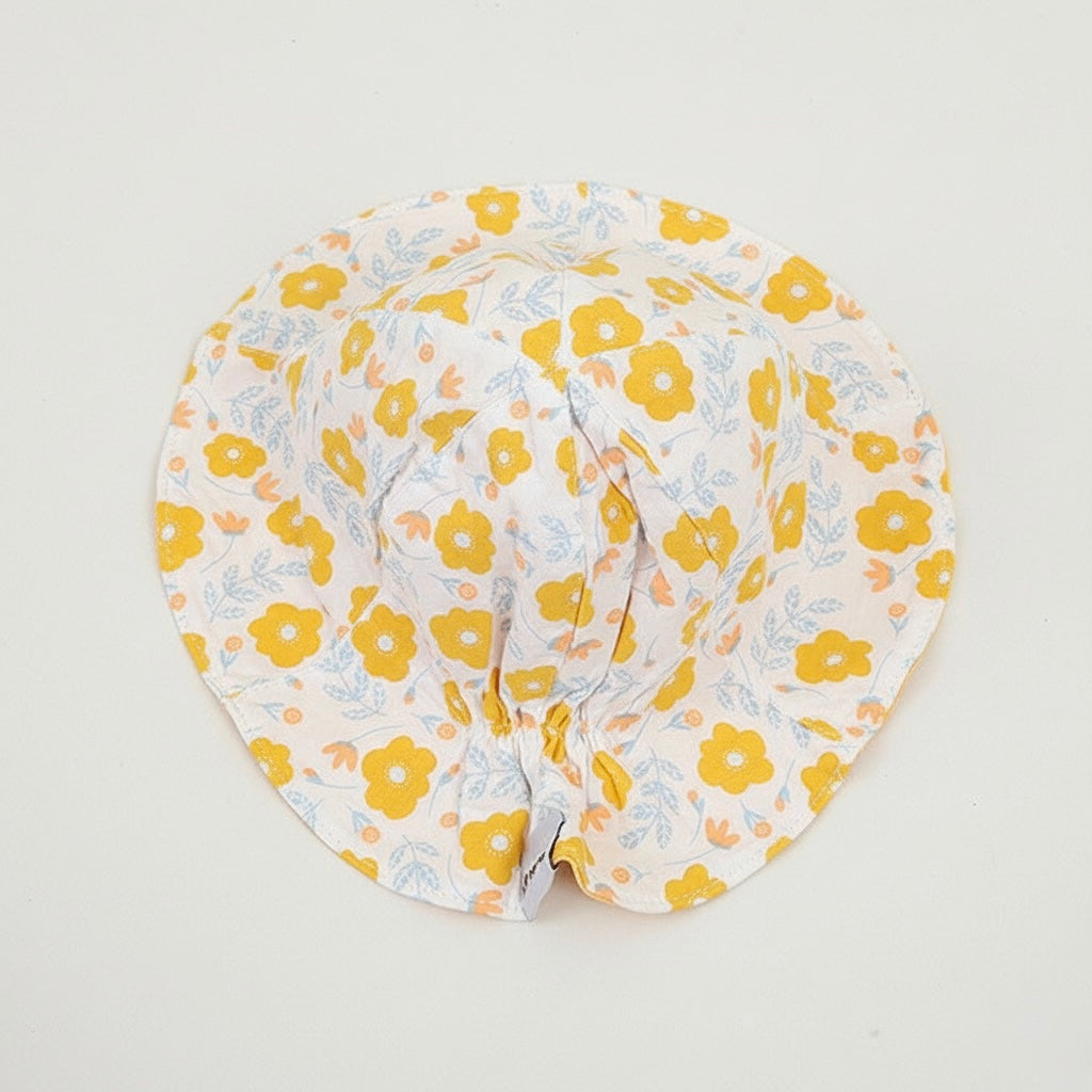 Sombrero de playa con estampa de flores